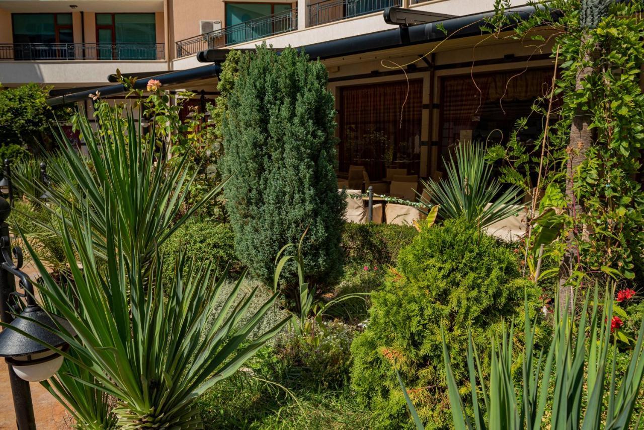 Menada Apartments In Karolina Sunny Beach Exterior foto