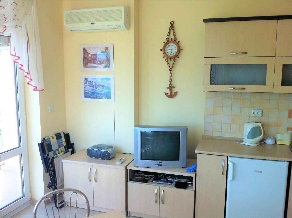 Menada Apartments In Karolina Sunny Beach Exterior foto