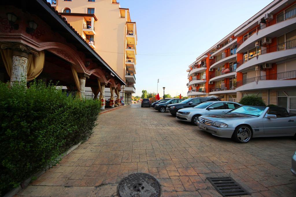 Menada Apartments In Karolina Sunny Beach Exterior foto