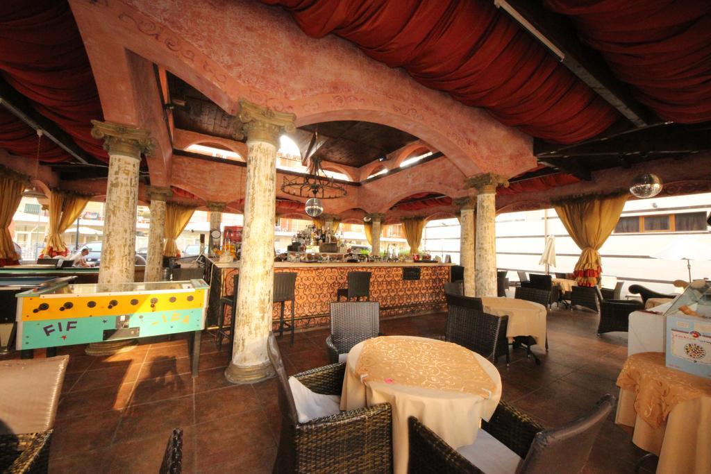 Menada Apartments In Karolina Sunny Beach Exterior foto