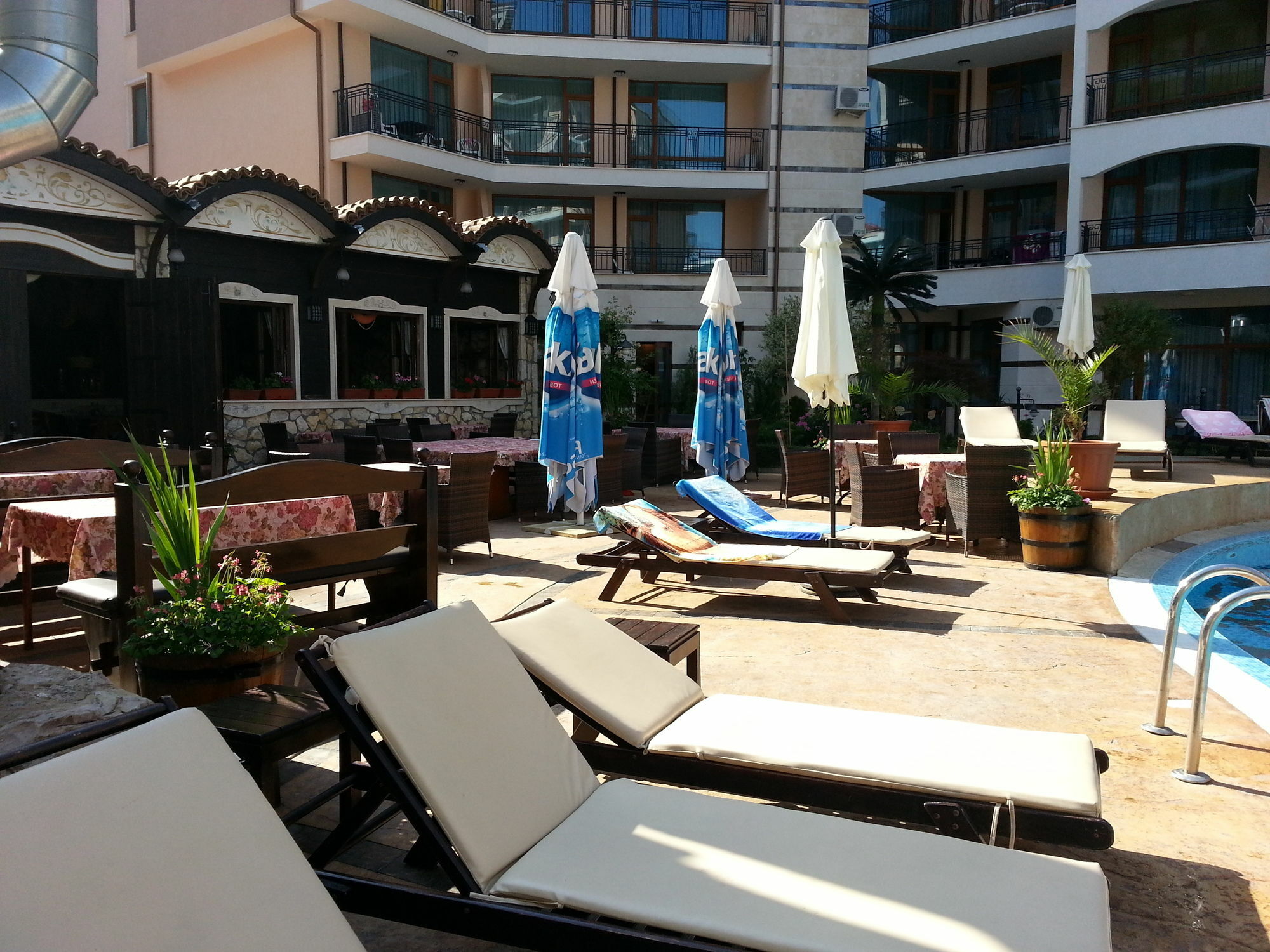Menada Apartments In Karolina Sunny Beach Exterior foto